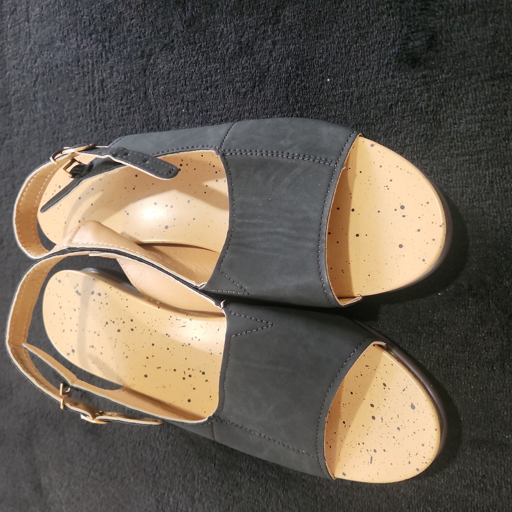 Women's Sandals